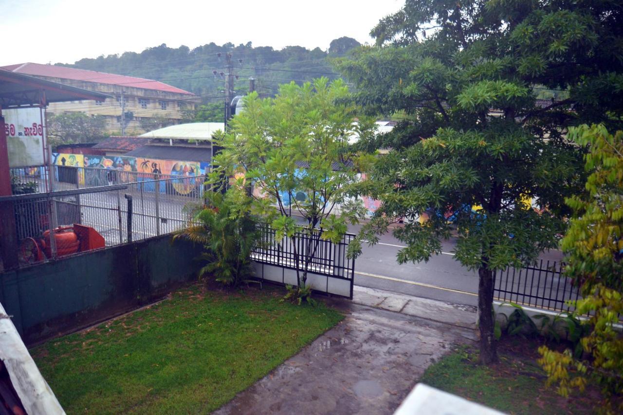 Hostel Mon Reve, Unawatuna Luaran gambar